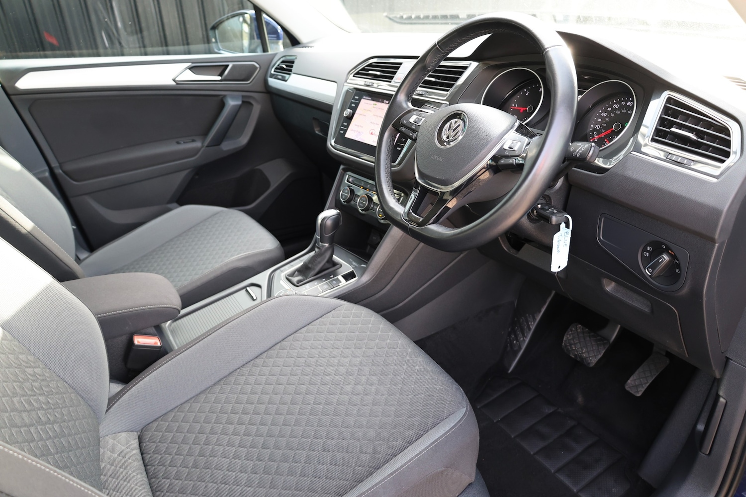 Used Volkswagen Tiguan 2018 for sale - 76762041: Photo 6