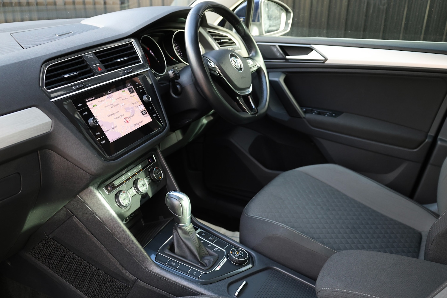 Used Volkswagen Tiguan 2018 for sale - 76762041: Photo 7