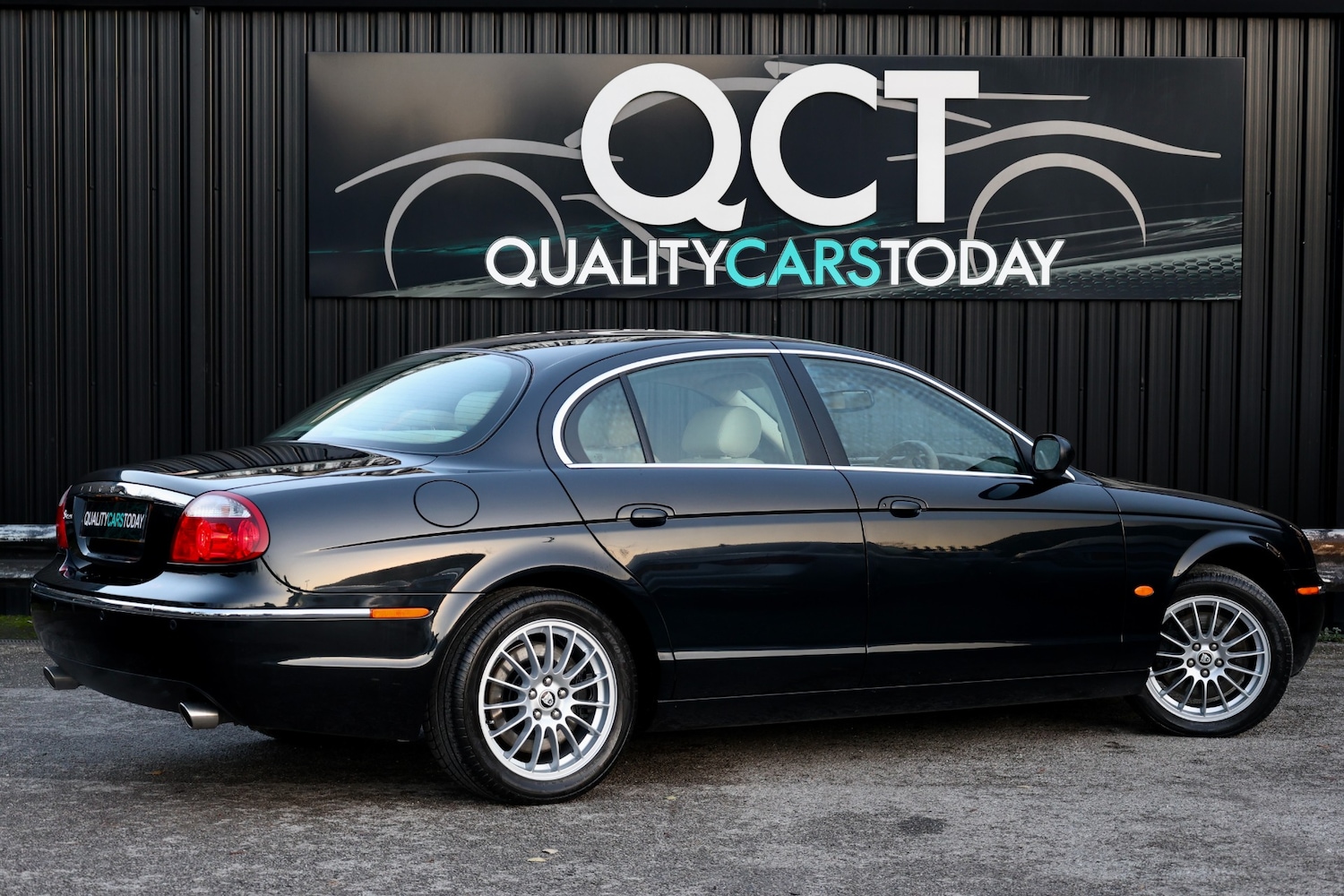 Used Jaguar S-Type 2006 for sale - 76636933: Photo 12