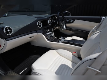 Used Mercedes-Benz SL 2012 for sale - 78743454: Photo