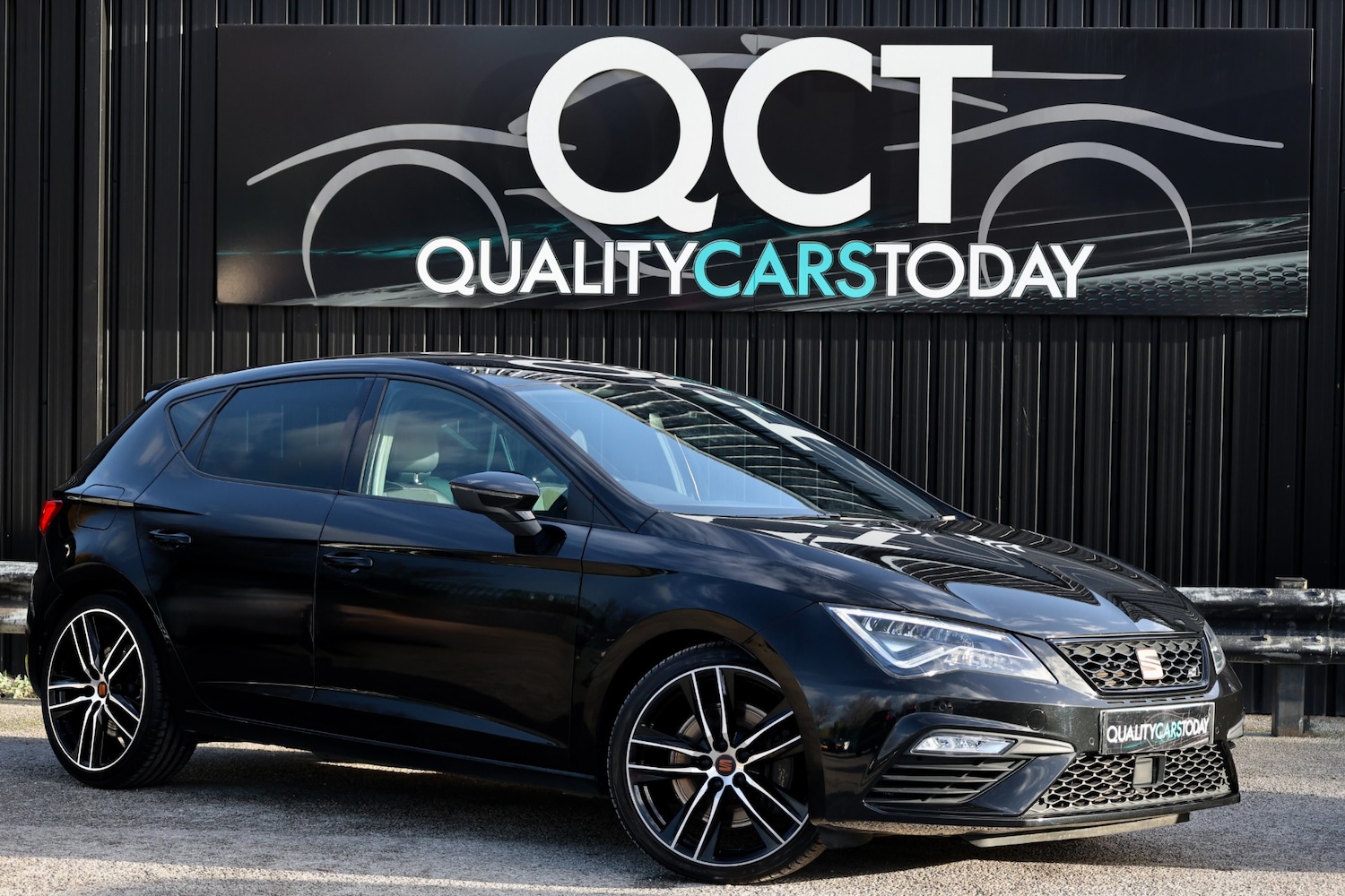 Used SEAT Leon 2020 for sale - 76968271: Photo 1