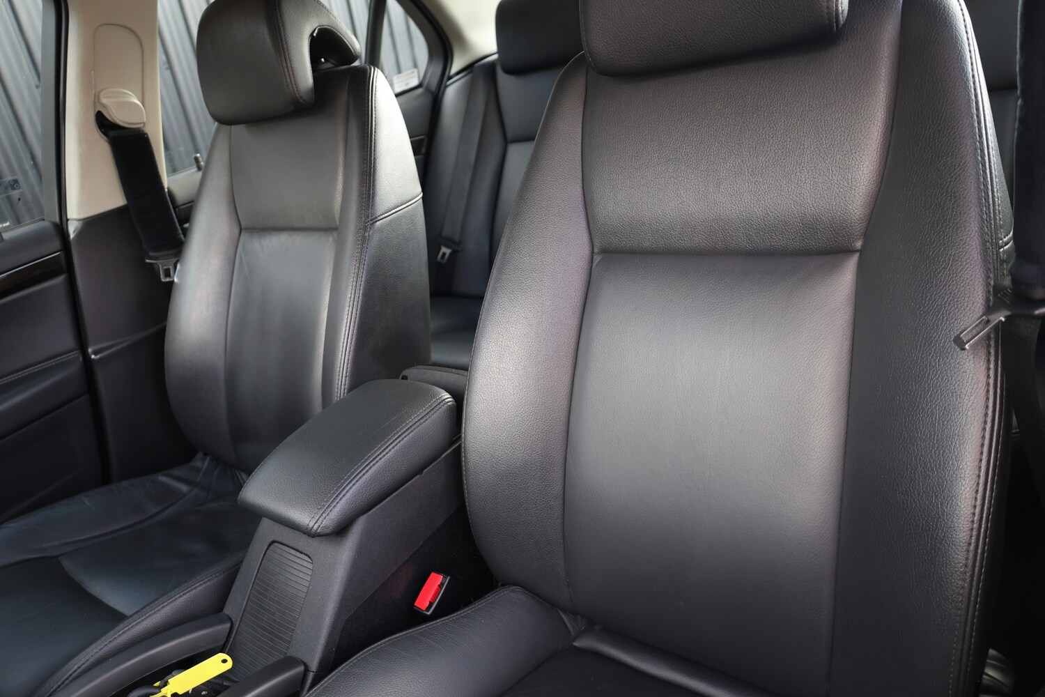 Used Saab 9-3 2010 for sale - 78112236: Photo 13