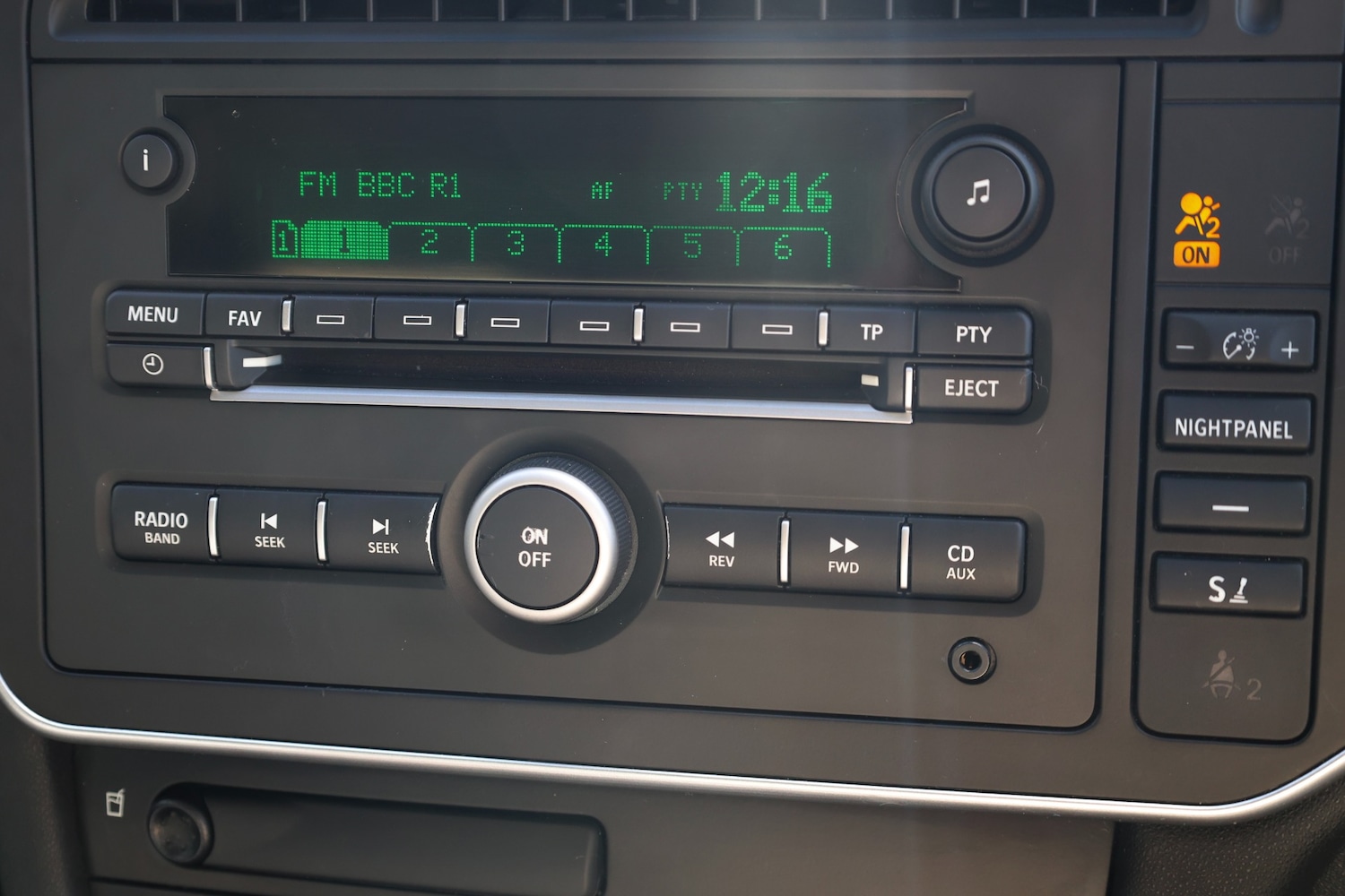 Used Saab 9-3 2010 for sale - 78112236: Photo 15