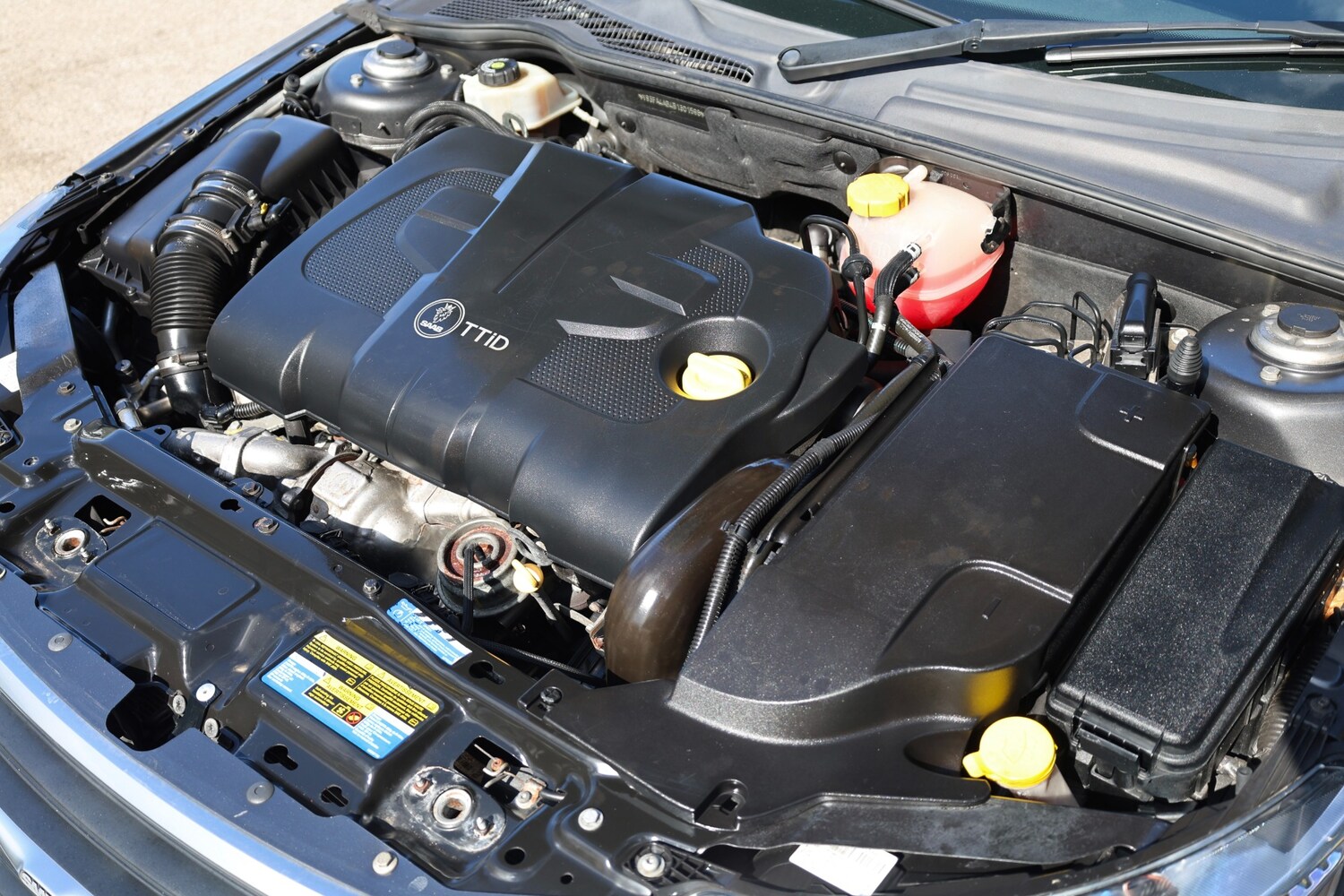 Used Saab 9-3 2010 for sale - 78112236: Photo 27