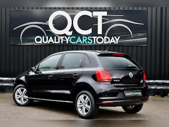 Used Volkswagen Polo 2016 for sale - 76761183: Photo