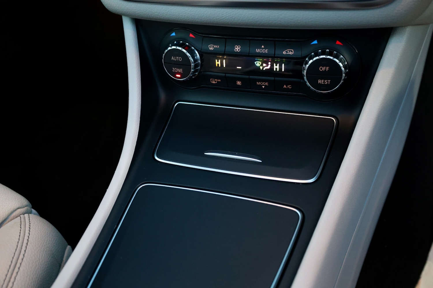 Used Mercedes-Benz GLA 2017 for sale - 77601463: Photo 38