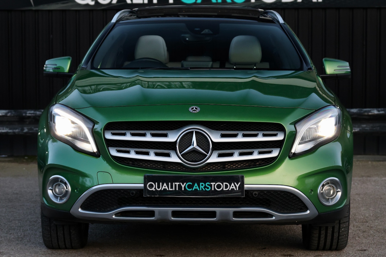 Used Mercedes-Benz GLA 2017 for sale - 77601463: Photo 4