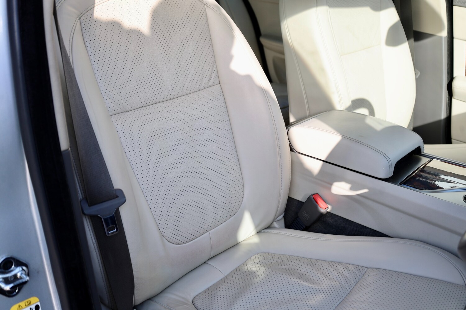 Used Jaguar XF 2010 for sale - 78090269: Photo 12