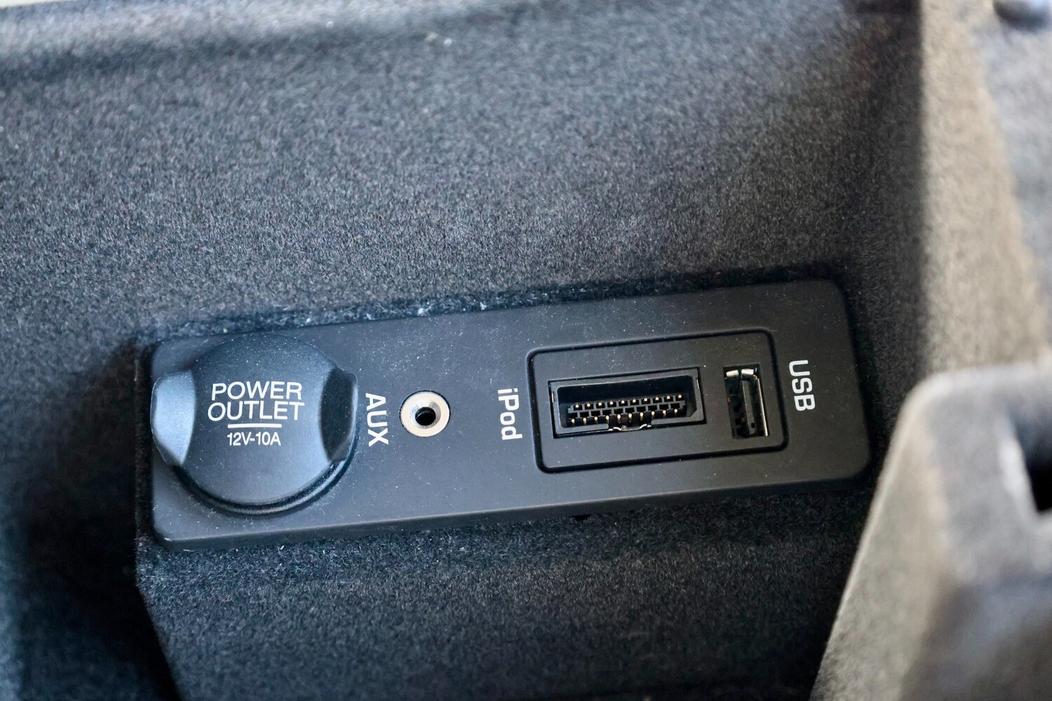 Used Jaguar XF 2010 for sale - 78090269: Photo 28