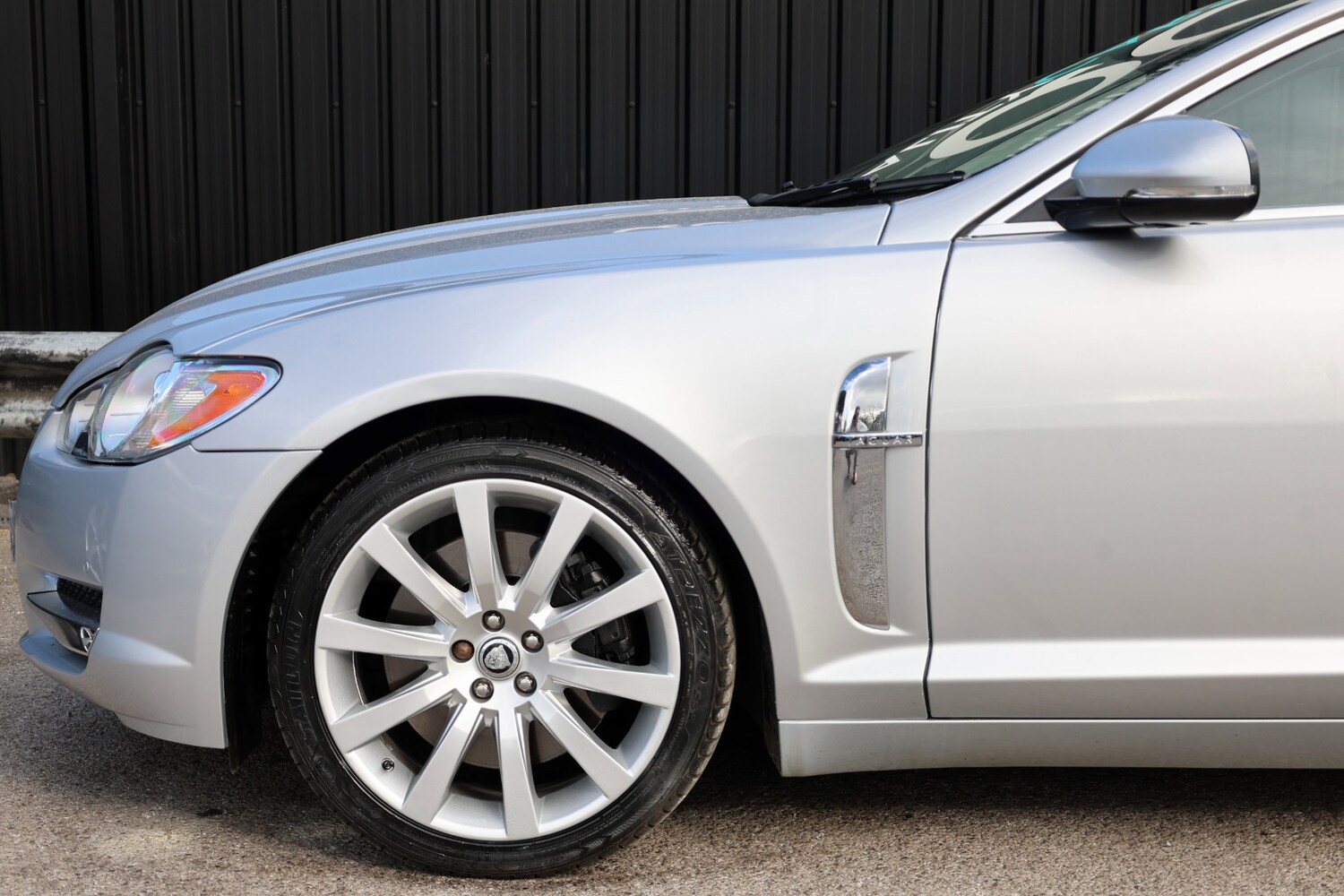 Used Jaguar XF 2010 for sale - 78090269: Photo 33