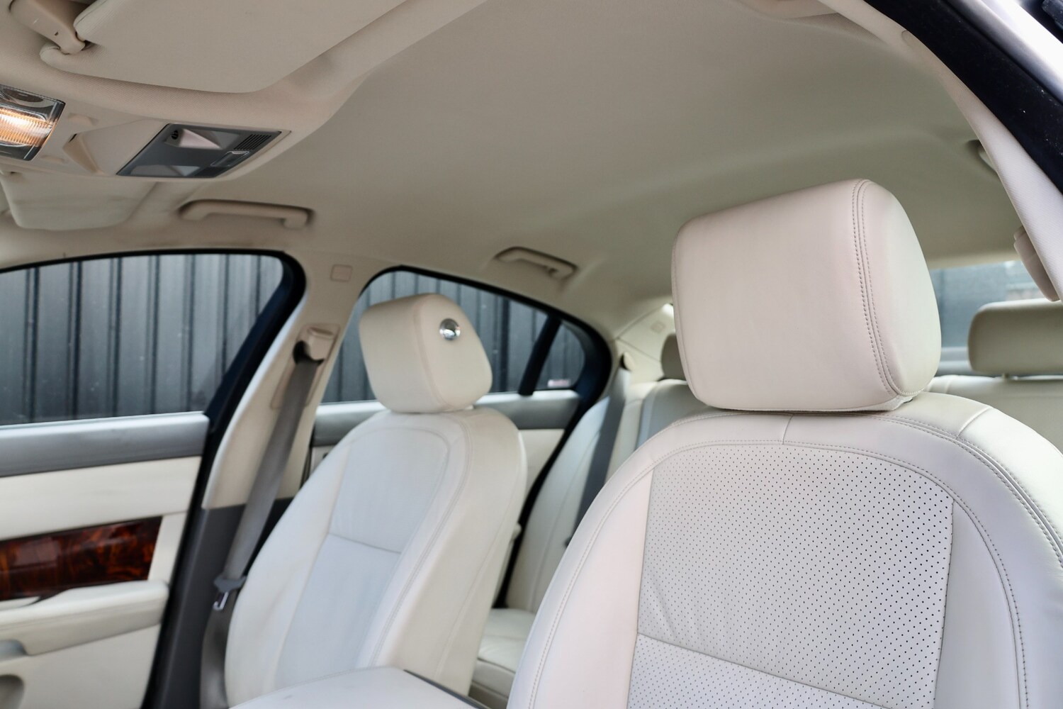 Used Jaguar XF 2010 for sale - 78090269: Photo 41