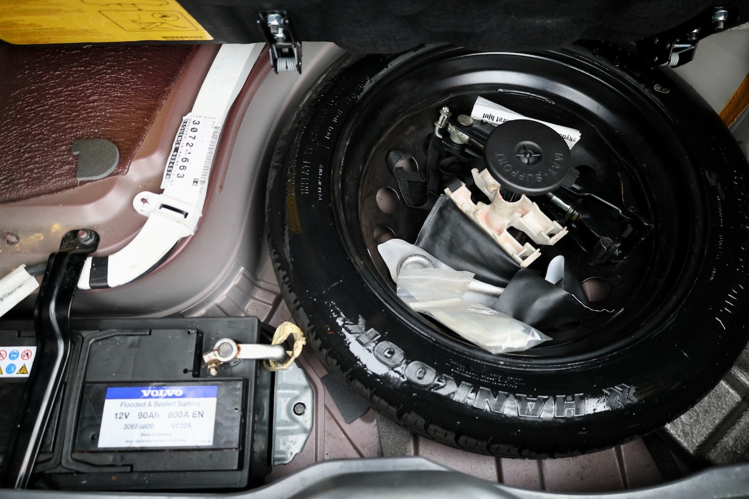 Used Volvo S60 2005 for sale - 78010847: Photo 23