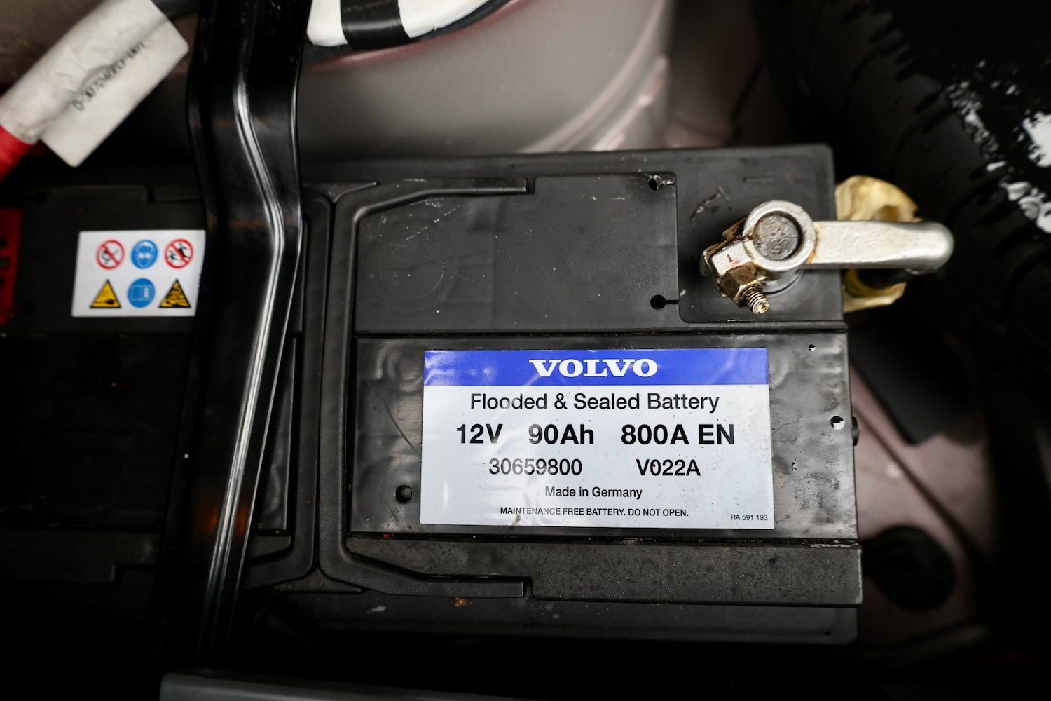 Used Volvo S60 2005 for sale - 78010847: Photo 24