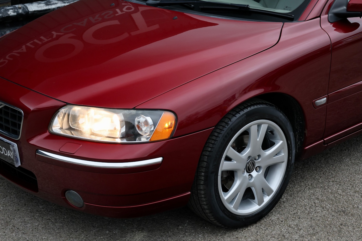 Used Volvo S60 2005 for sale - 78010847: Photo 34