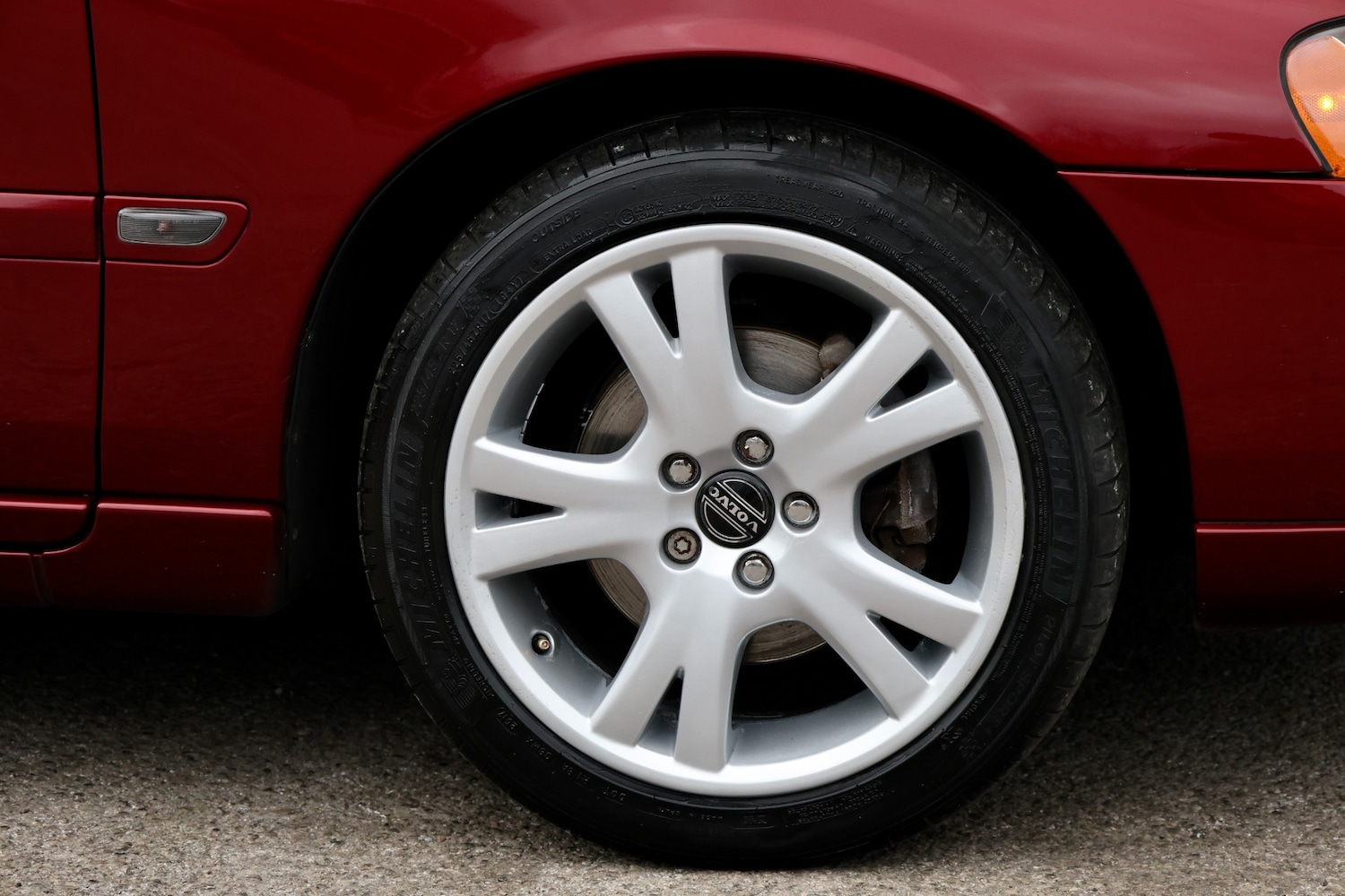 Used Volvo S60 2005 for sale - 78010847: Photo 39