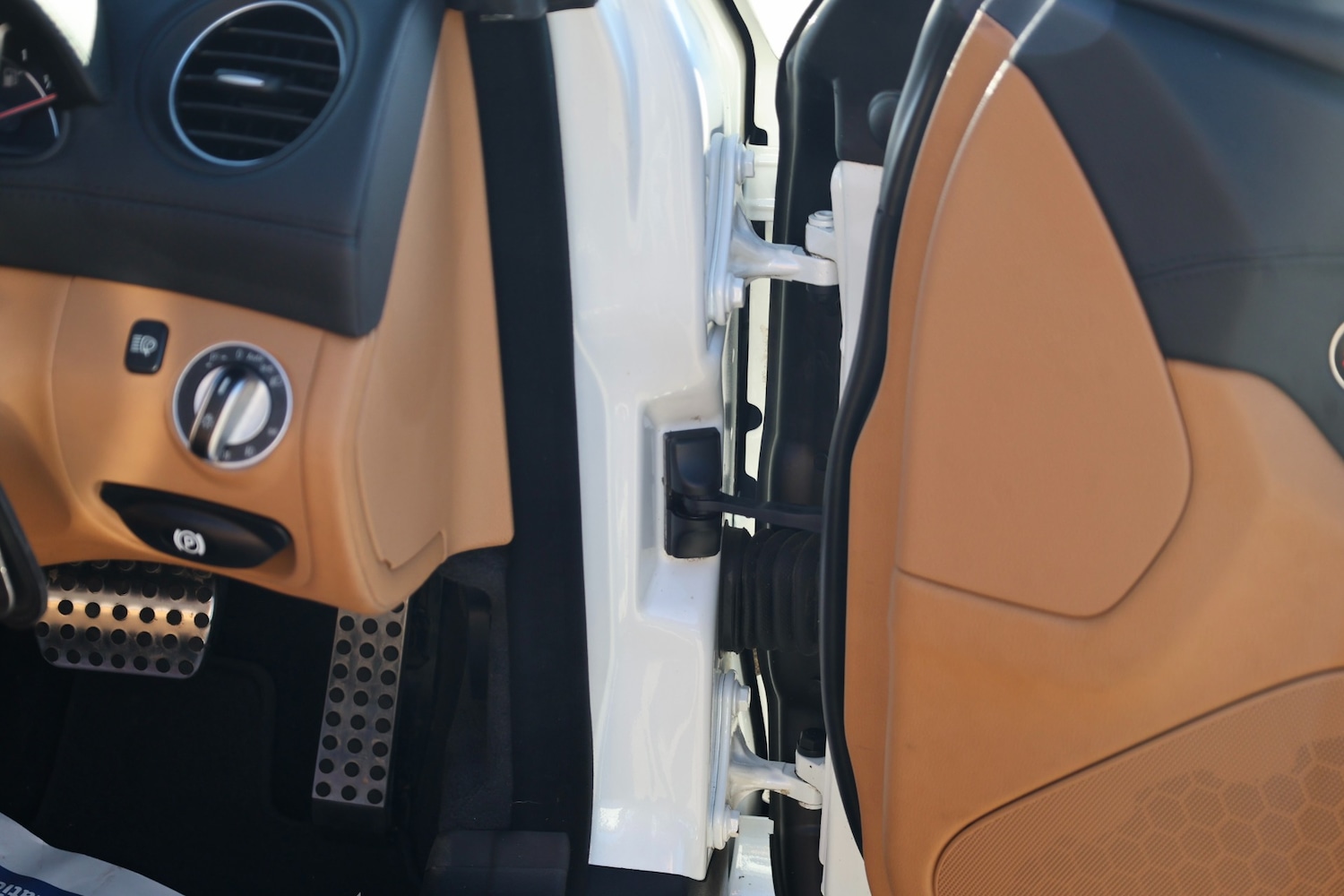 Used Mercedes-Benz SL 2011 for sale - 77749746: Photo 23