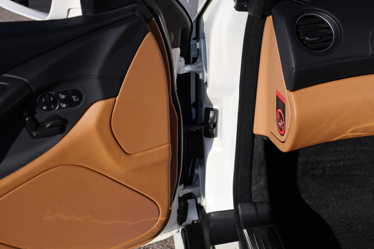 Used Mercedes-Benz SL 2011 for sale - 77749746: Photo 34