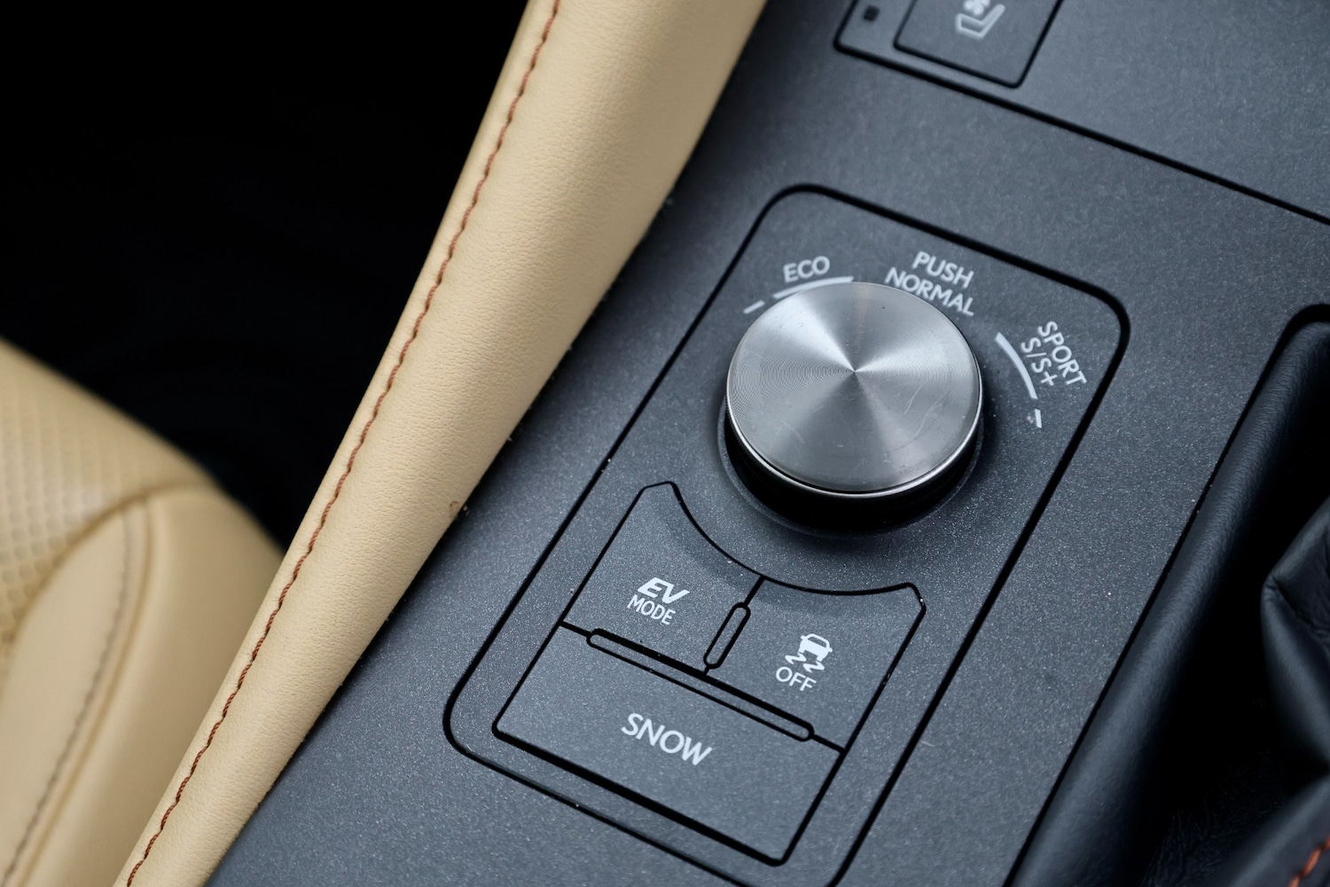 Used Lexus RC 2016 for sale - 77000365: Photo 26