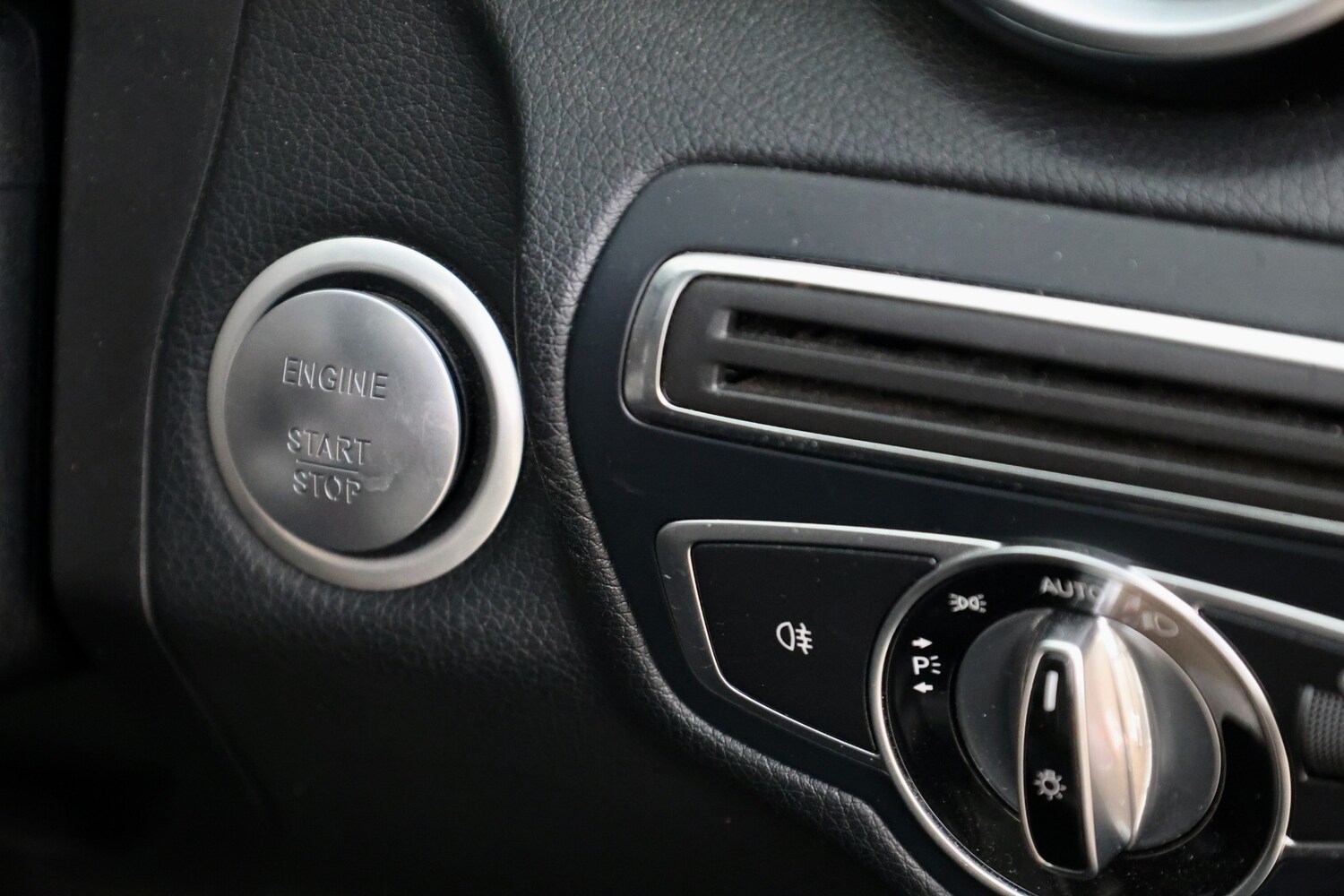 Used Mercedes-Benz C Class 2016 for sale - 77589302: Photo 21