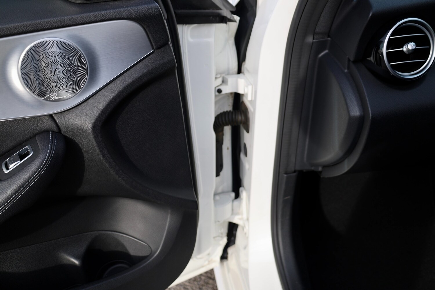 Used Mercedes-Benz C Class 2016 for sale - 77589302: Photo 44