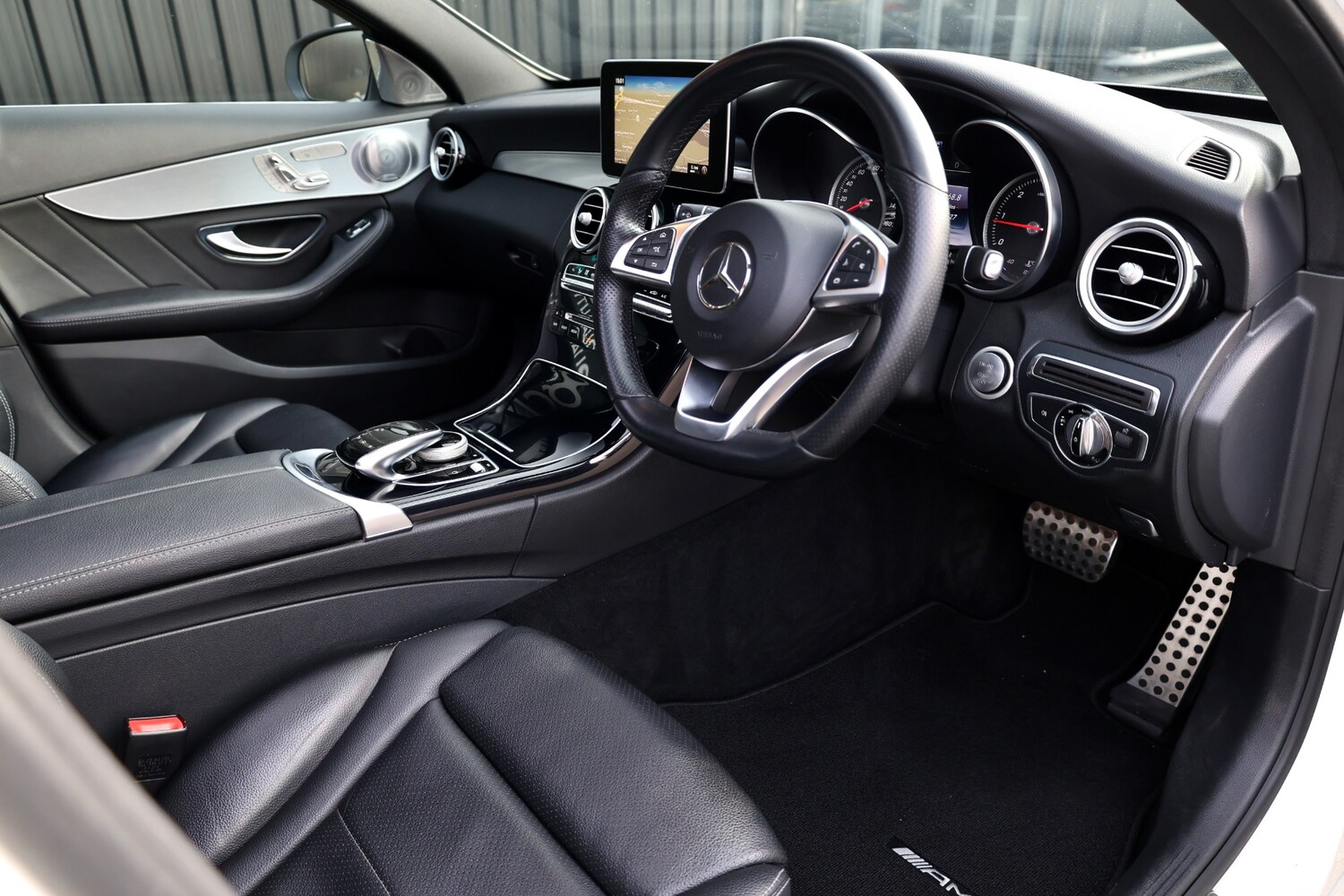 Used Mercedes-Benz C Class 2016 for sale - 77589302: Photo 7