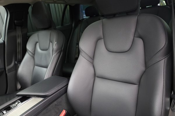 Used Volvo V60 2018 for sale - 75348234: Photo 22