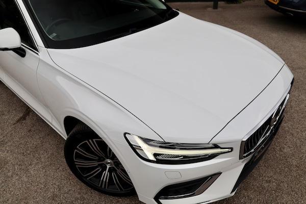Used Volvo V60 2018 for sale - 75348234: Photo 32