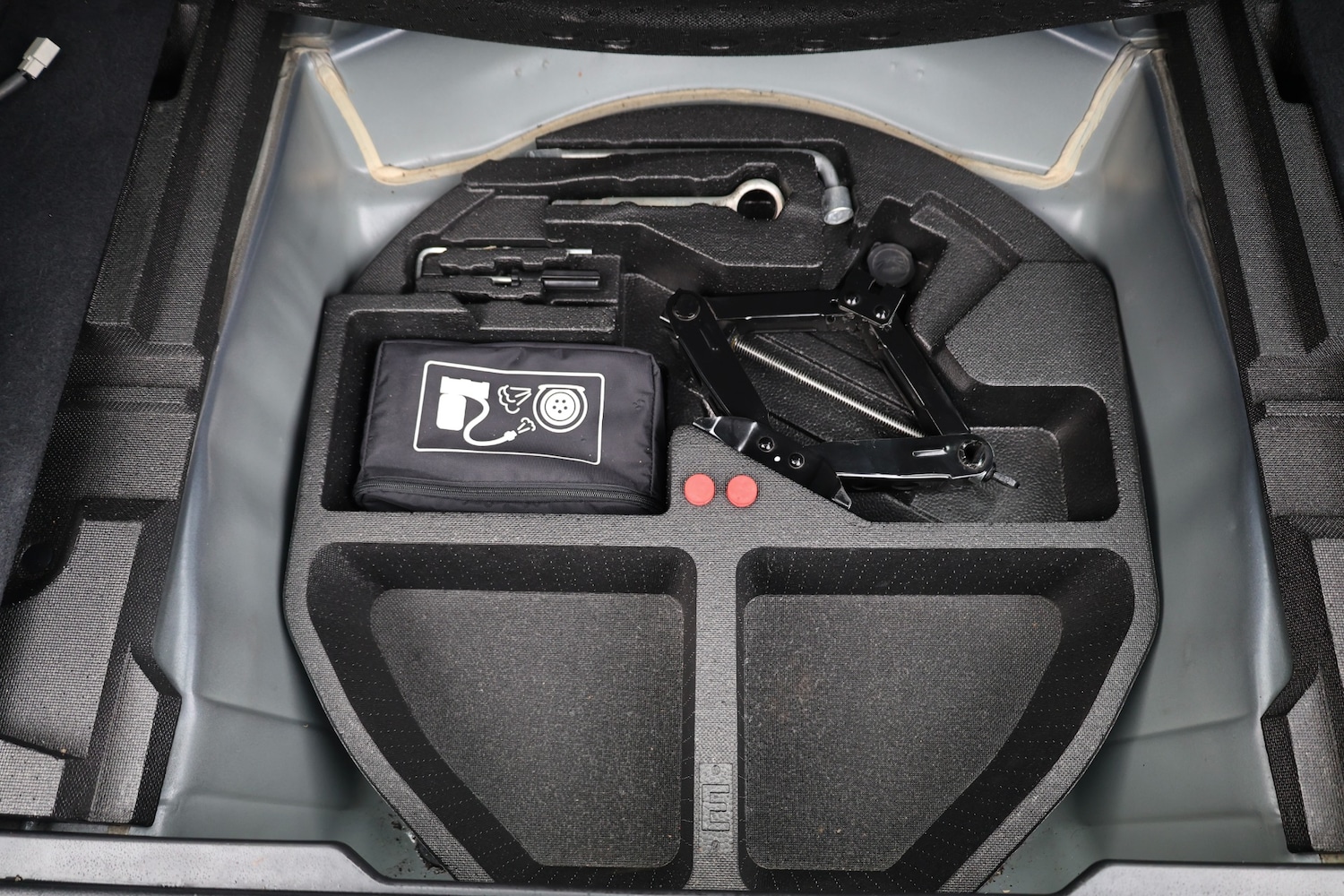 Used Subaru Legacy 2009 for sale - 76427845: Photo 27