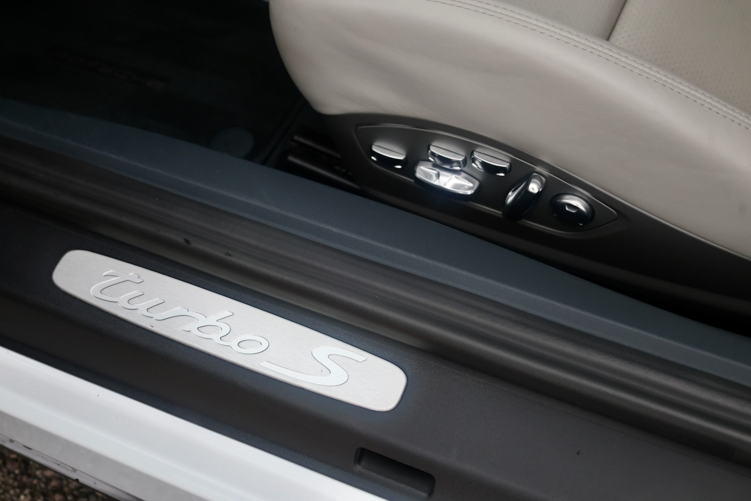 Used Porsche 911 2016 for sale - 77540898: Photo 39