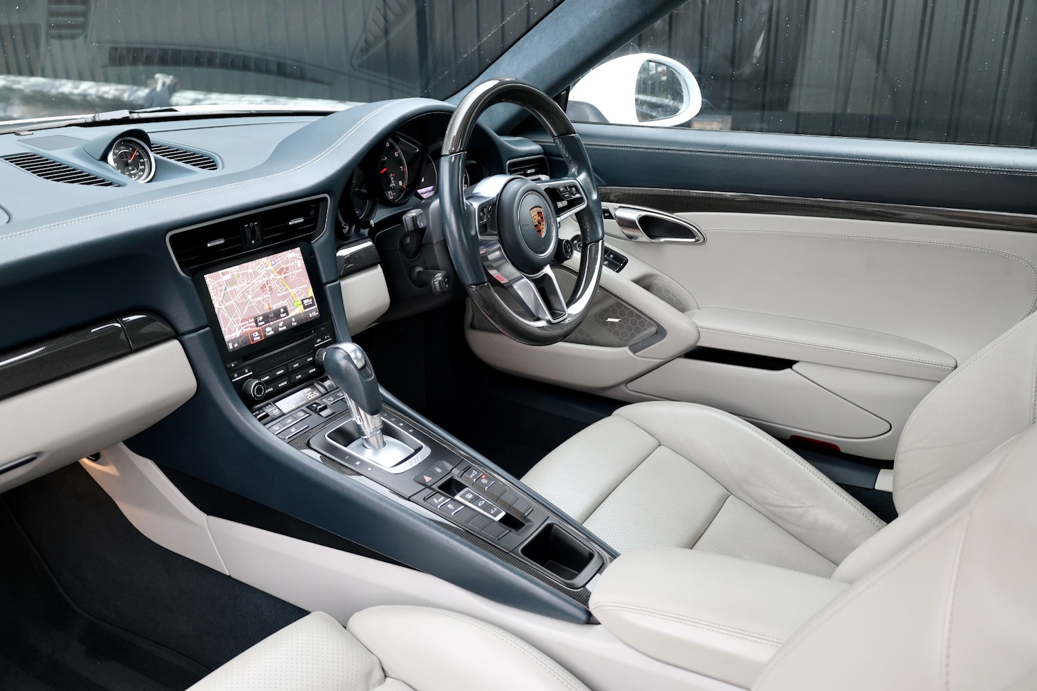 Used Porsche 911 2016 for sale - 77540898: Photo 9