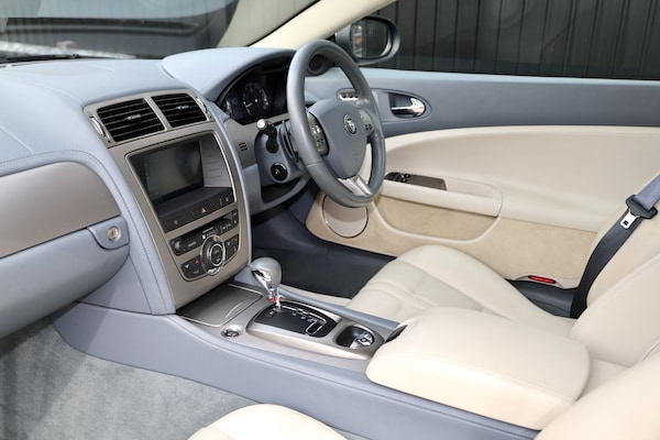 Used Jaguar XK 2006 for sale - 75034443: Photo 8