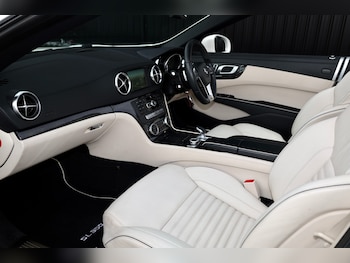 Used Mercedes-Benz SL 2013 for sale - 75819311: Photo