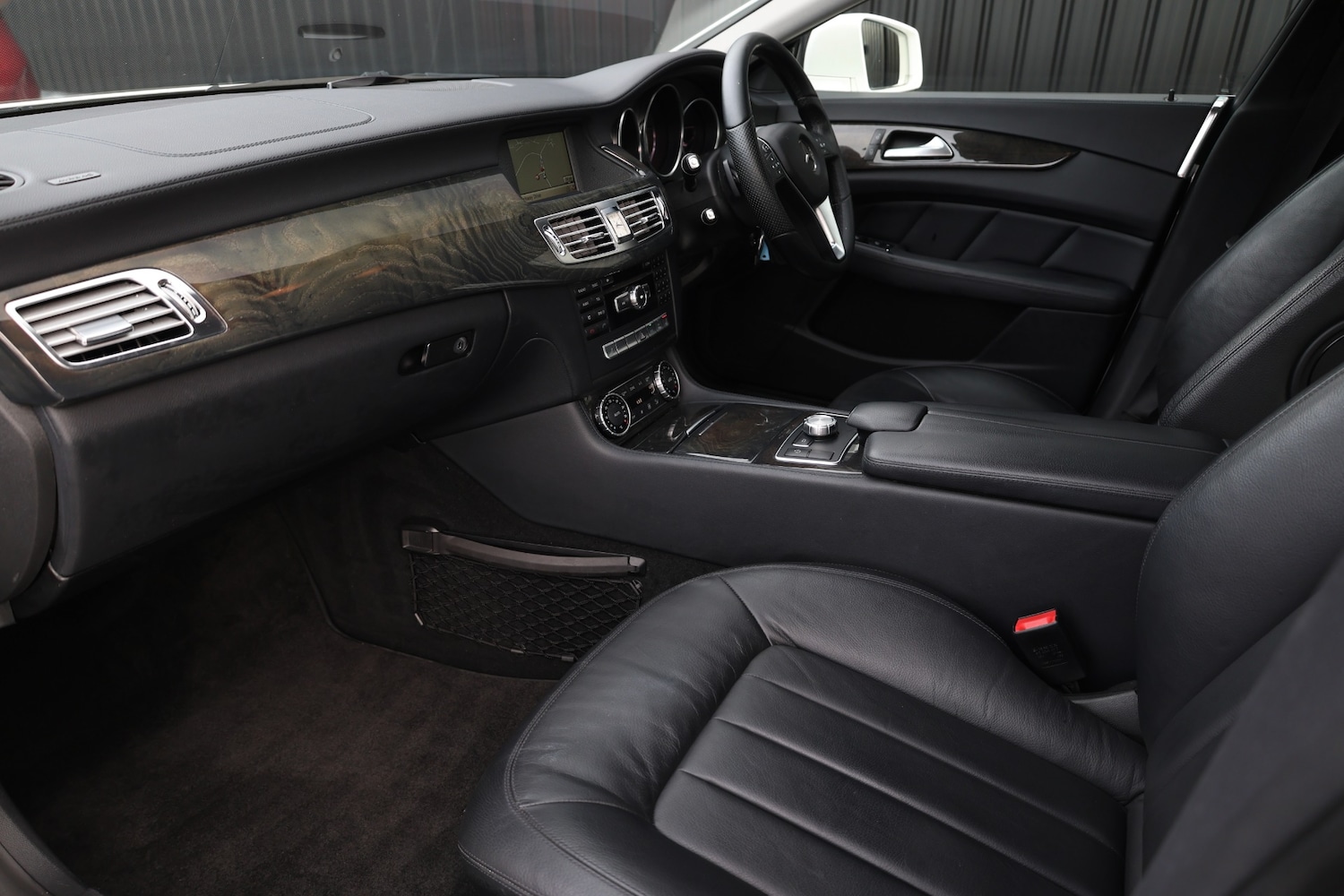 Used Mercedes-Benz CLS 2014 for sale - 76734297: Photo 3