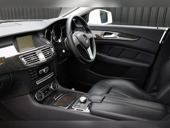 Used Mercedes-Benz CLS 2014 for sale - 76734297: Photo