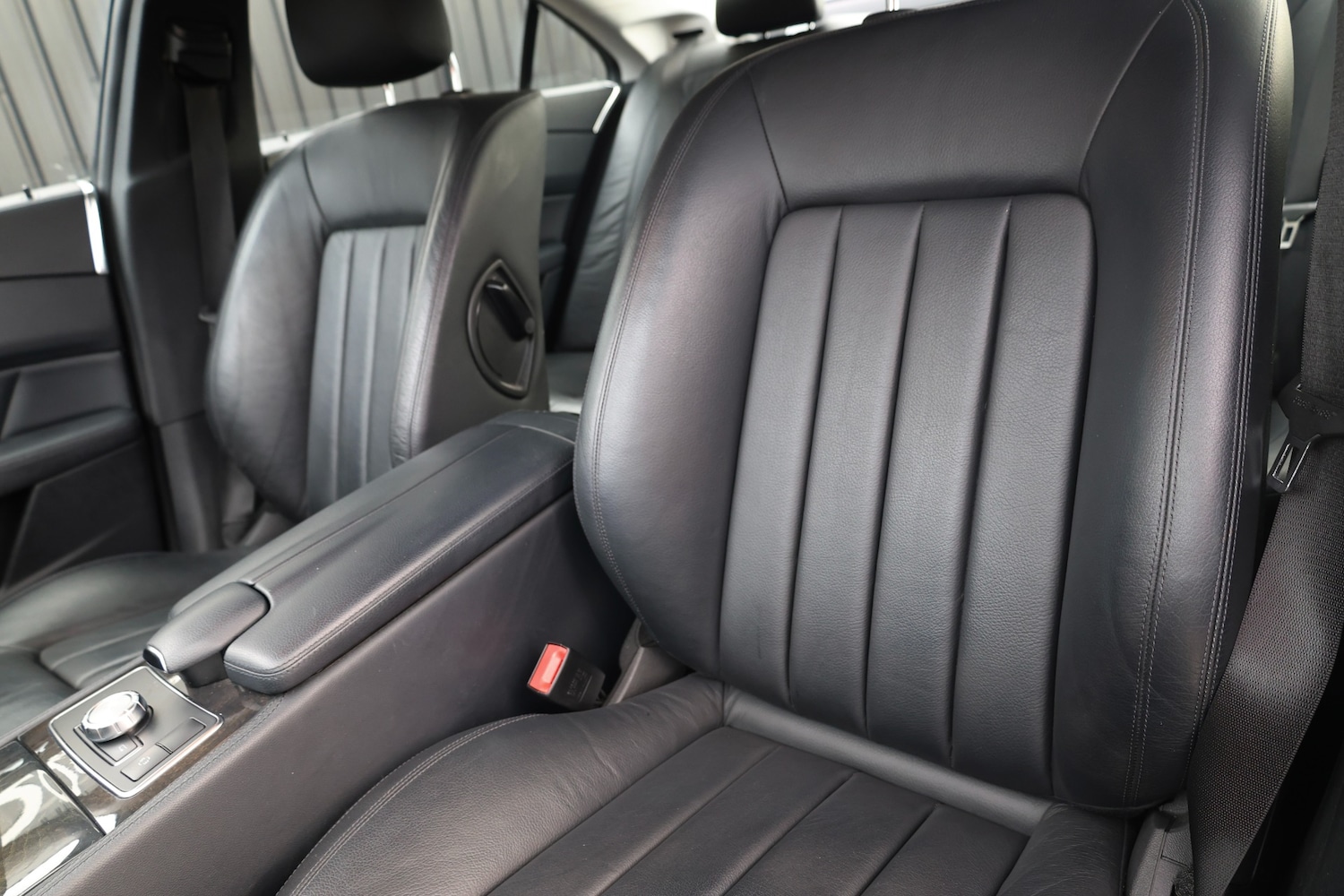 Used Mercedes-Benz CLS 2014 for sale - 76734297: Photo 5