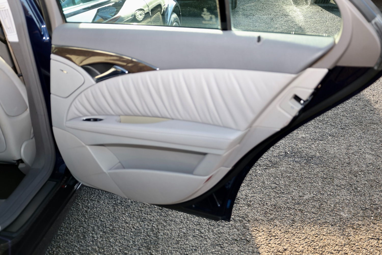 Used Mercedes-Benz E Class 2007 for sale - 76950920: Photo 14