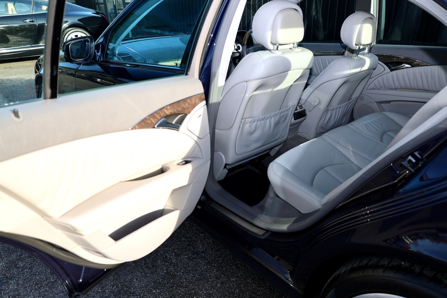 Used Mercedes-Benz E Class 2007 for sale - 76950920: Photo 29