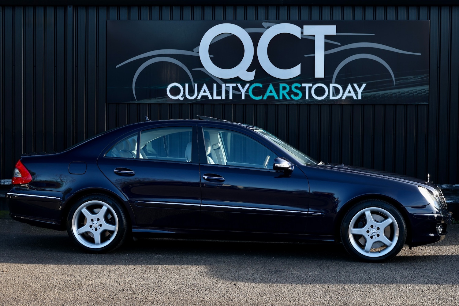 Used Mercedes-Benz E Class 2007 for sale - 76950920: Photo 6