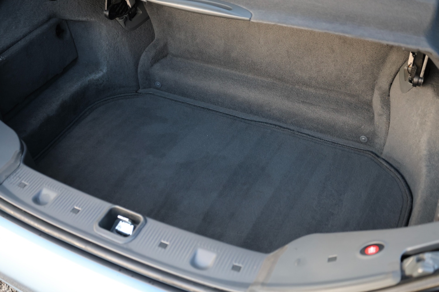 Used Mercedes-Benz SL 2010 for sale - 77245014: Photo 37