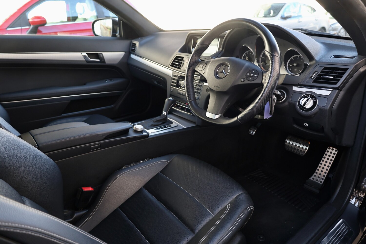 Used Mercedes-Benz E Class 2009 for sale - 77943590: Photo 10