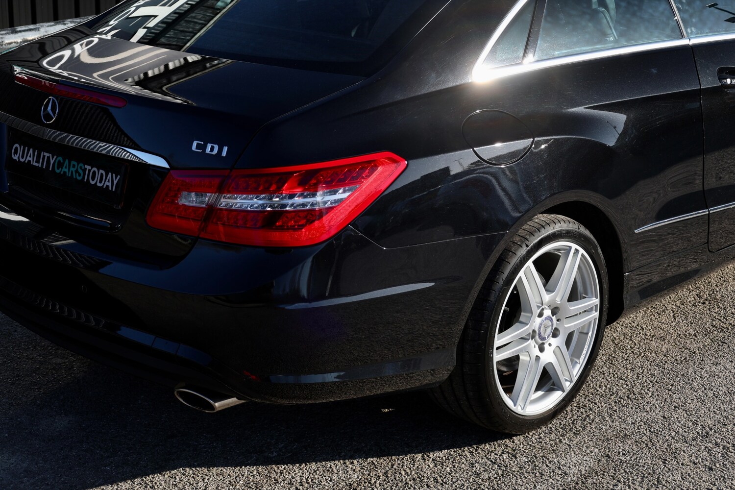 Used Mercedes-Benz E Class 2009 for sale - 77943590: Photo 13