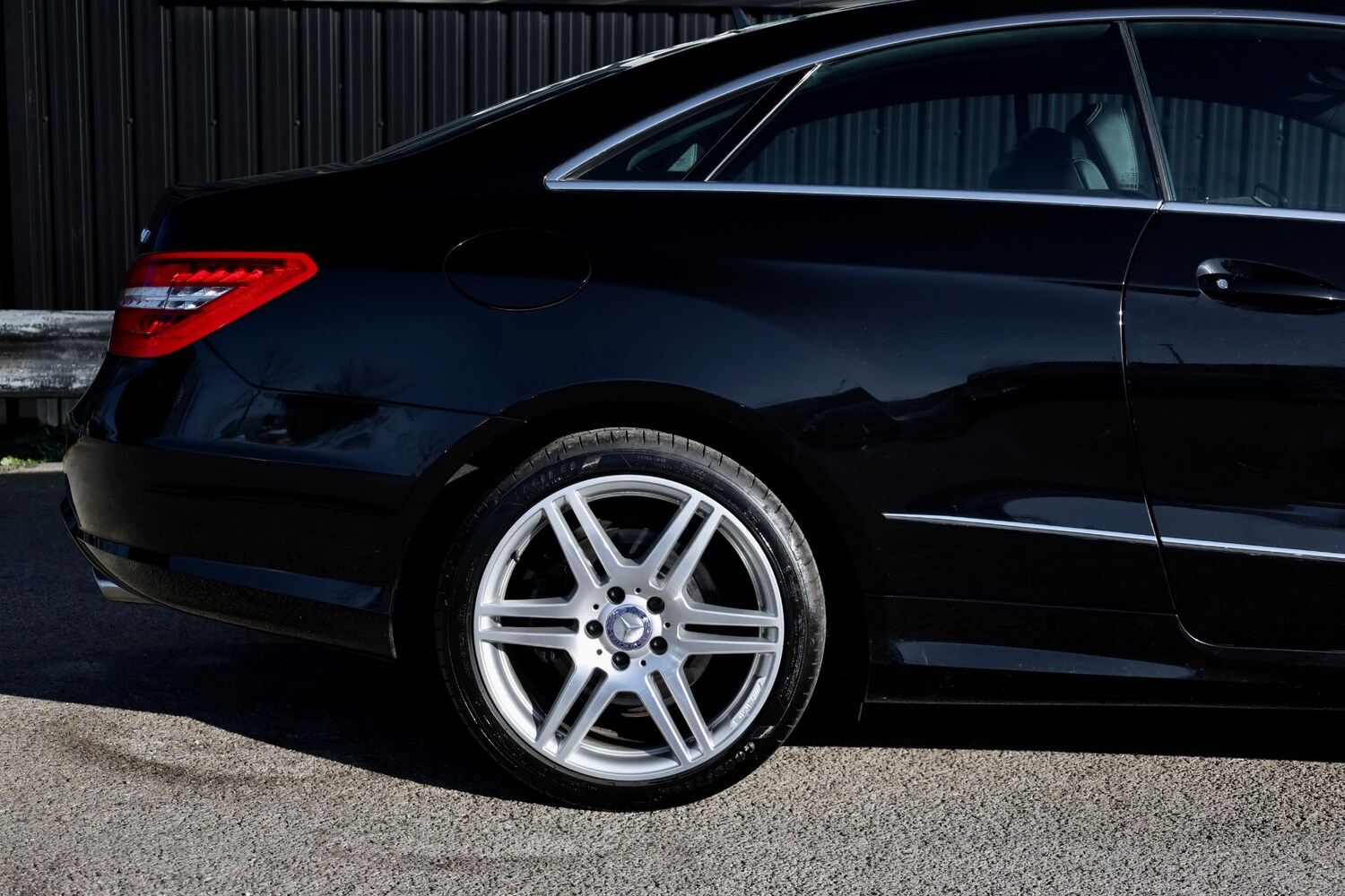 Used Mercedes-Benz E Class 2009 for sale - 77943590: Photo 14