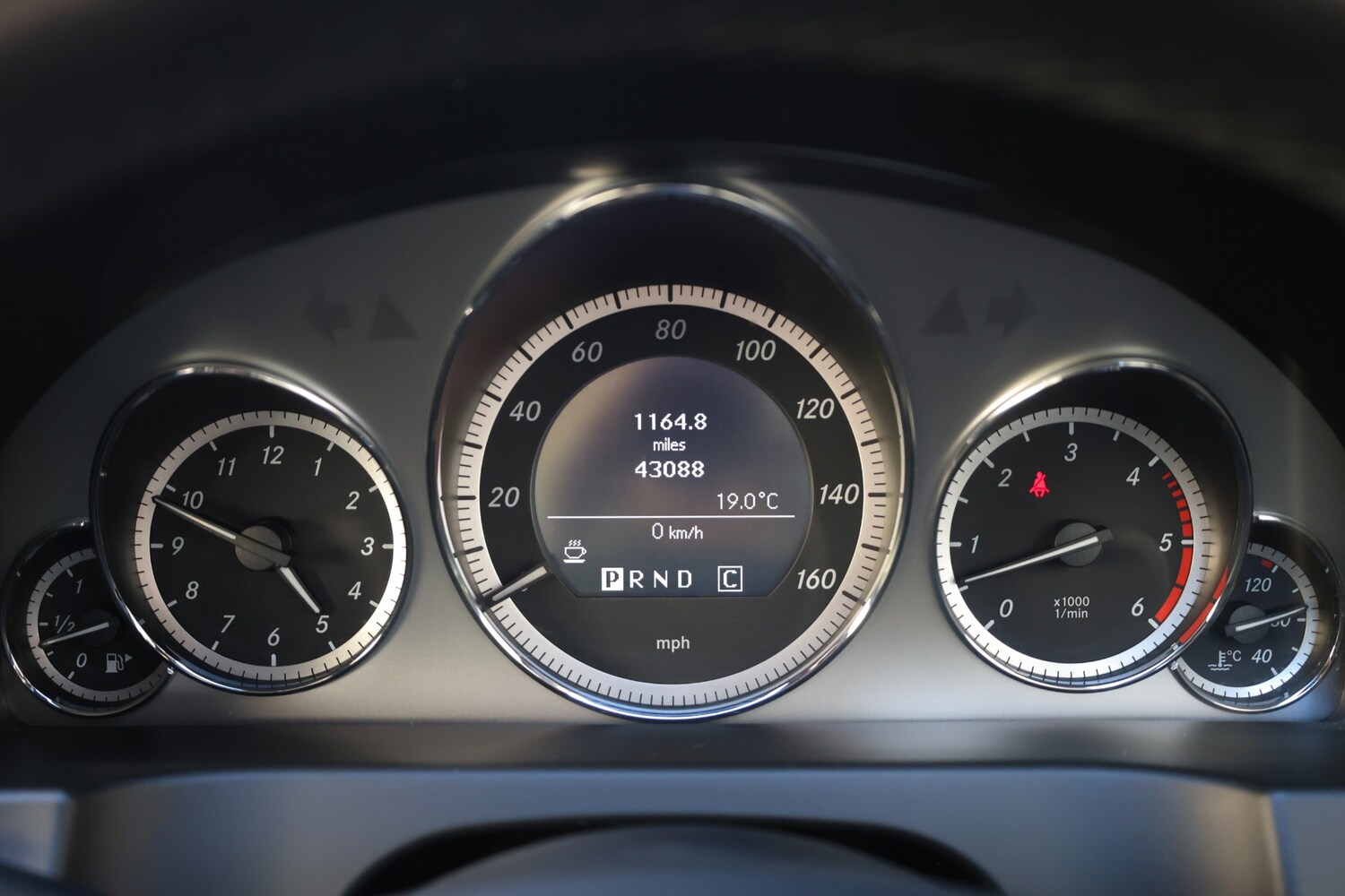 Used Mercedes-Benz E Class 2009 for sale - 77943590: Photo 26