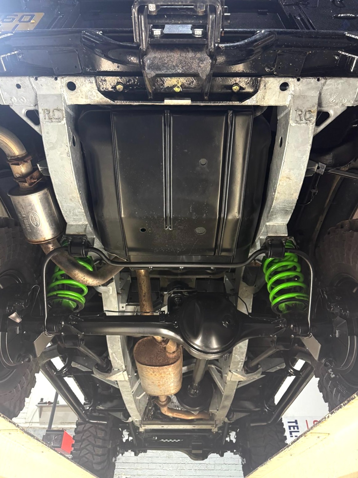 Used Land Rover Defender 2010 for sale - 77445496: Photo 53