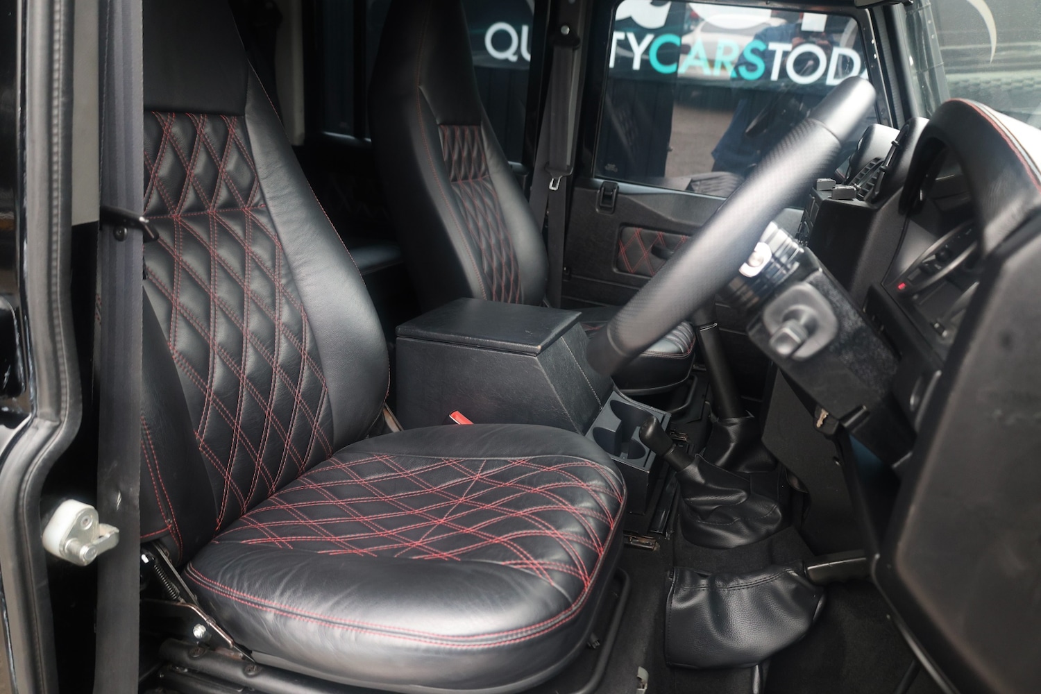 Used Land Rover Defender 2010 for sale - 77445496: Photo 9