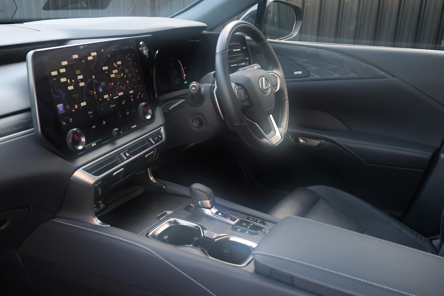 Used Lexus RX 2023 for sale - 76877286: Photo 12