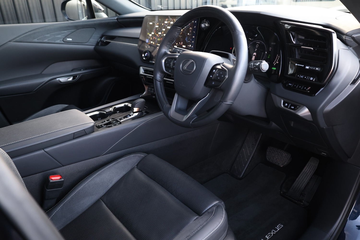 Used Lexus RX 2023 for sale - 76877286: Photo 21