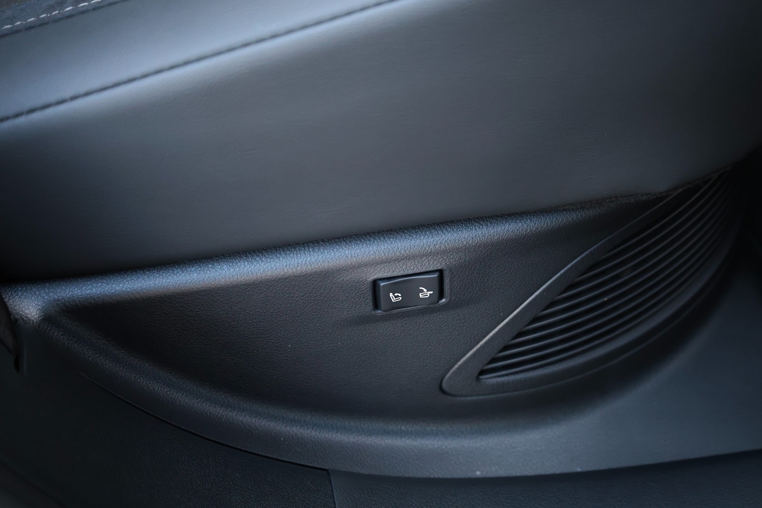 Used Lexus RX 2023 for sale - 76877286: Photo 23