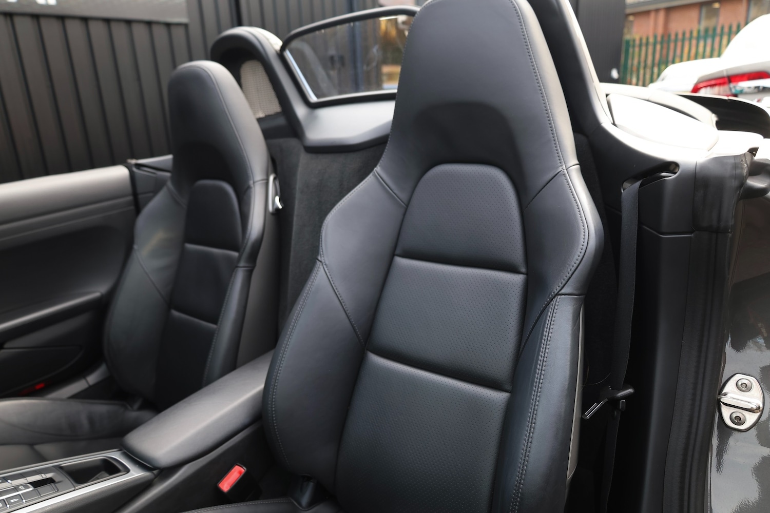 Used Porsche Boxster 2012 for sale - 76877404: Photo 11