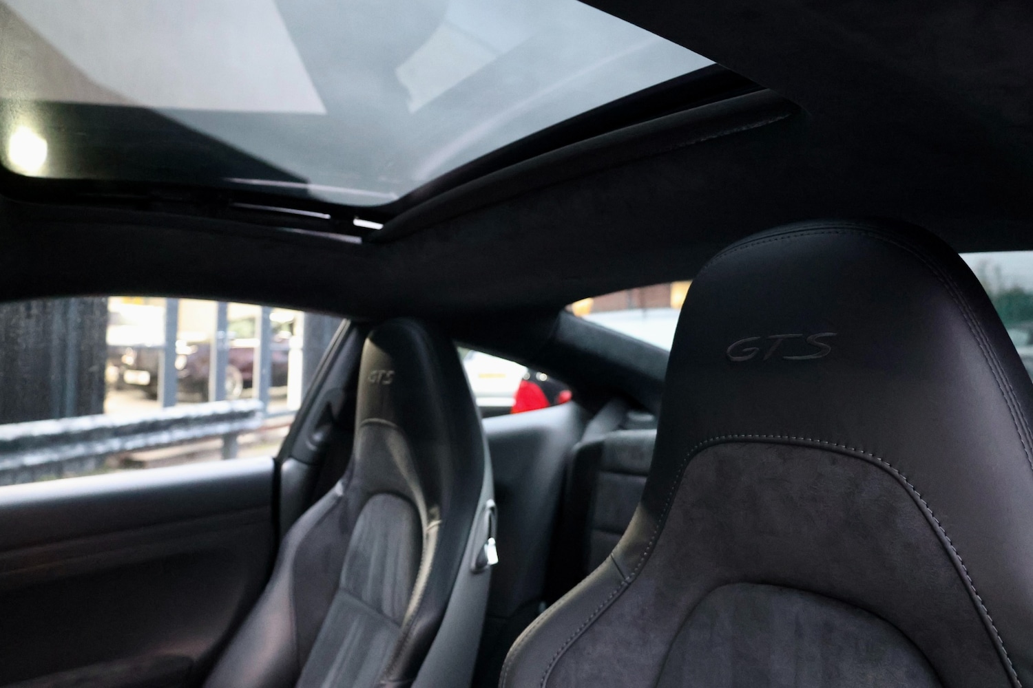 Used Porsche 911 2017 for sale - 76979244: Photo 10